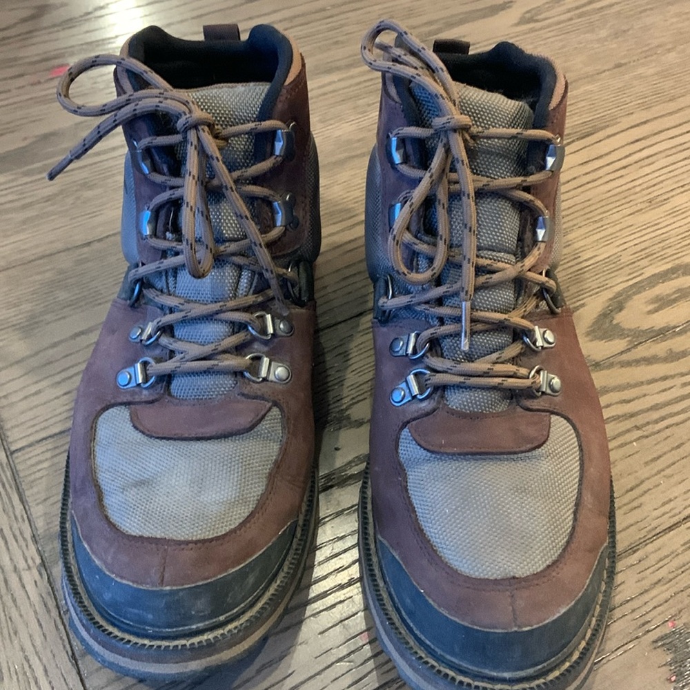 Men’s Sorel Boots in size 10